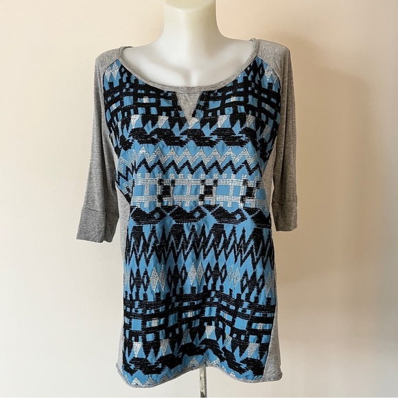 Dolan T-Shirt Anthropologie Blue & Gray  Lamai Embroidered Top Southwestern Sz M - Picture 2 of 15